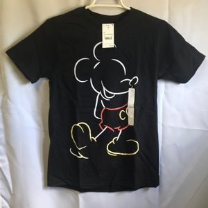 Disney Mickey Mouse shirt size Large